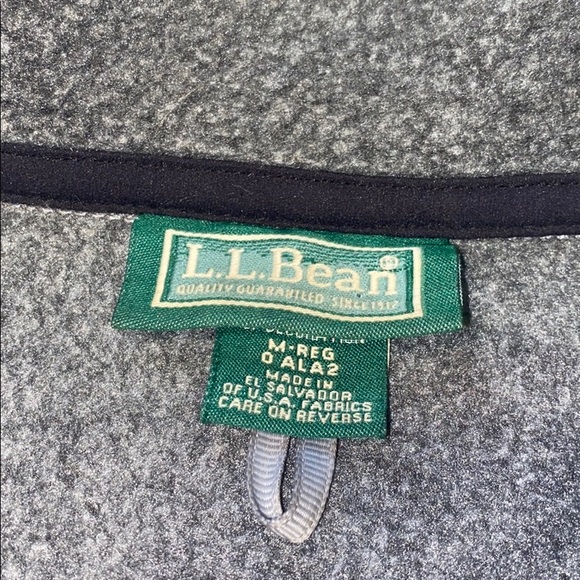 ✨L.L. Bean Fleece Zip Up✨ - Picture 2 of 4